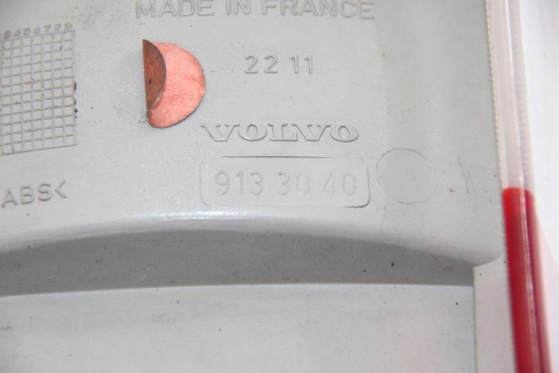Preview: Rückleuchte links innen 9133040 Volvo 850 LS