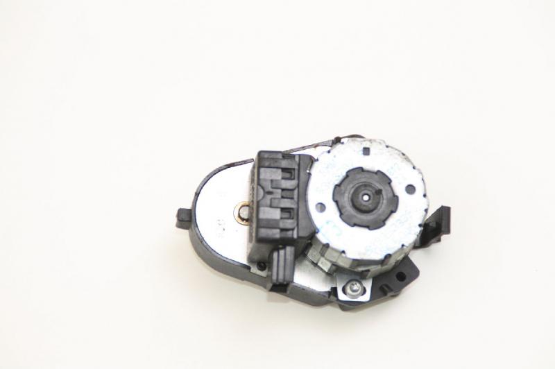 Preview: Stellmotor Heizung 83774629 BMW 5er Touring E39