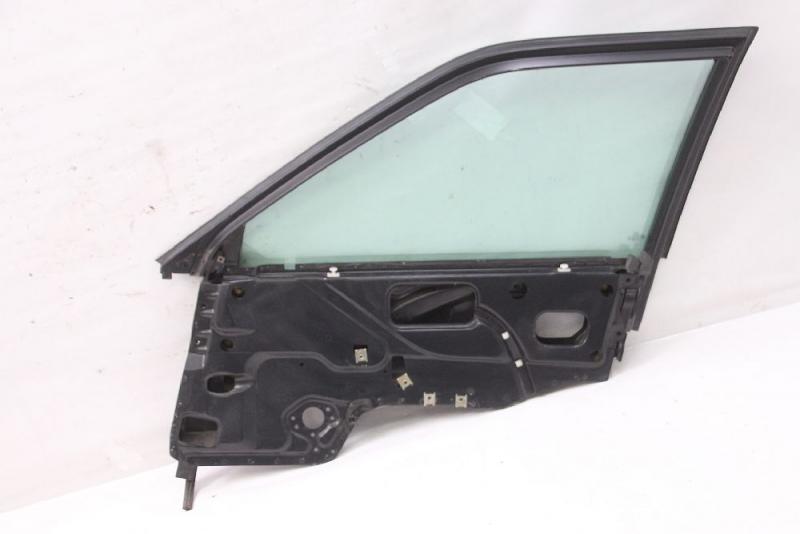 Preview: Tür vorn rechts 8A0837772A Audi 80 B4