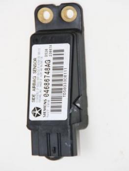 Airbag Sensor rechts 04686748AG Chrysler GRAND VOYAGER 4 RG