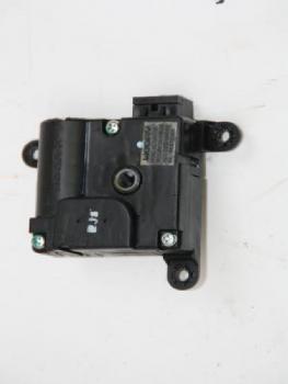 Preview: Stellmotor Heizung UA1H8000 Hyundai i10 1