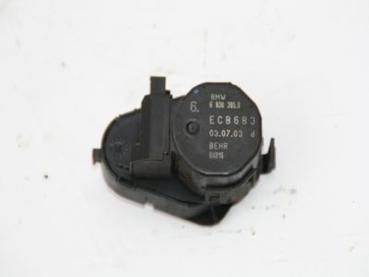 Stellmotor Heizung 69303059 BMW 5er Touring E61