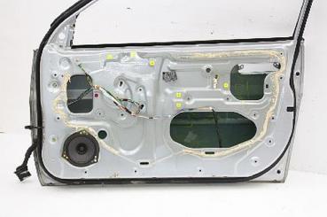 Tür 3trg rechts 67010S2H000ZZ Honda HR-V 4WD