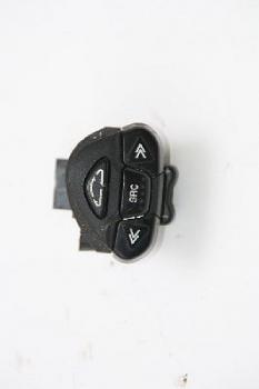 Preview: Schalter Radiobedienung 54355381PI Nissan TERRANO 2 R20