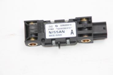 Airbag Sensor rechts 98830AV600 Nissan PRIMERA 3 Hatchback P12