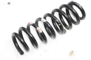 Feder hinten links 4131165J00 Suzuki GRAND VITARA 2