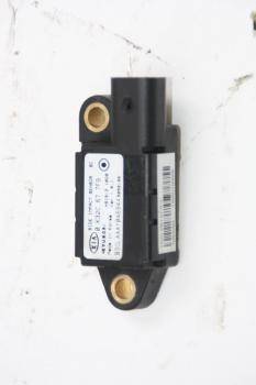 Preview: Airbag Sensor links 0K32C677F9 Kia RIO I Kombi DC
