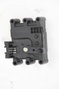 Preview: Stellmotor Heizung 4906M Mazda 6 Kombi GY