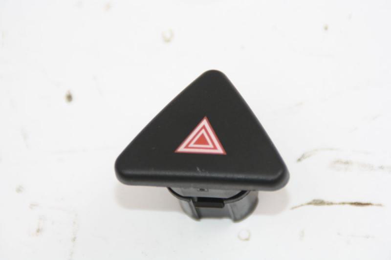 Schalter Warnblink 2S6T13A350AA Ford FIESTA 5 JH