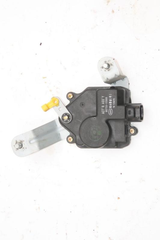 Stellmotor ZV hinten rechts 957501C000 Hyundai GETZ