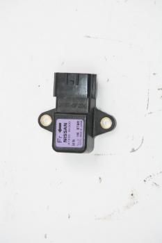 Preview: Airbag Sensor links 479308H300 Nissan X-TRAIL 1