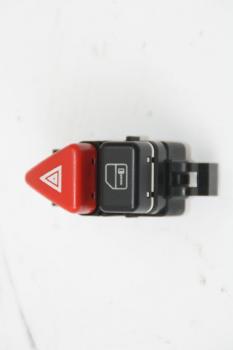 Preview: Schalter Warnblink 1688201210 Mercedes A-KLASSE W168