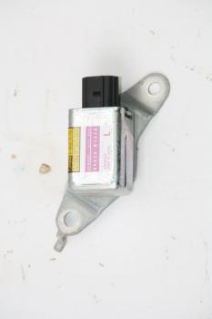 Preview: Airbag Sensor links 89830B1010 Daihatsu SIRION 2 M3