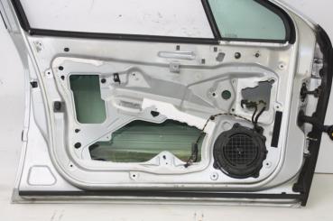 Tür vorn links für Peugeot 407 6D (2004/05-2010/10) 1997 ccm 100 kW 136 PS 9002X3 Peugeot gebraucht