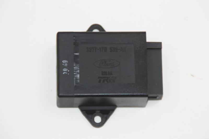 Relais 3S7T17D539AB Ford MONDEO 3 Turnier