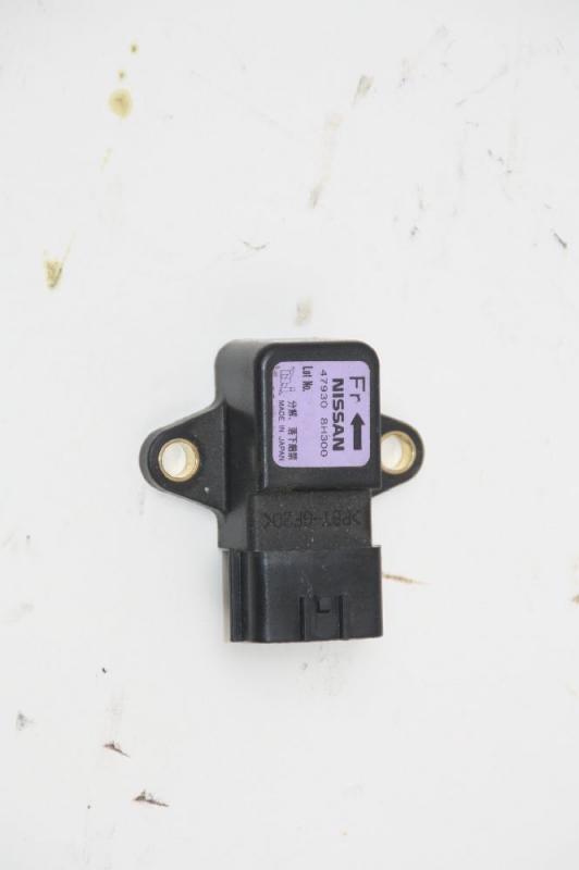 Preview: Airbag Sensor links 479308H300 Nissan X-TRAIL 1
