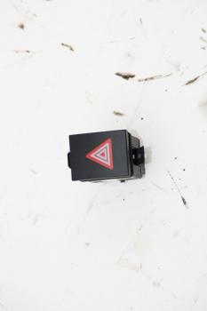 Preview: Schalter Warnblink 6Q0953235A VW POLO 4 9N