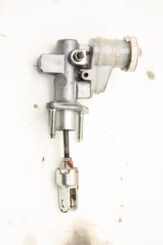 Kupplung - Geberzylinder 2345A015 Mitsubishi L 200 4 KB4T