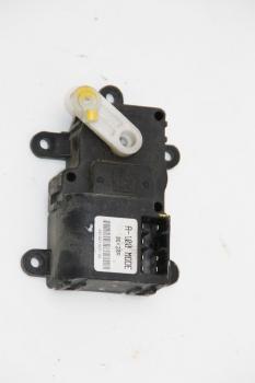 Preview: Stellmotor Heizung 06K20A SsangYong RODIUS