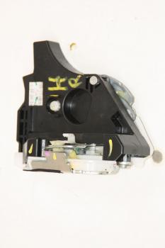 Türschloß hinten rechts MN117528 Mitsubishi L 200 4 KB4T