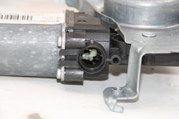 Preview: Fensterheber elektrisch hinten links 82701JD400 Nissan QASHQAI I