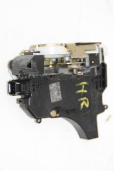 Türschloß hinten rechts MN136726 Mitsubishi L 200 4 KB4T