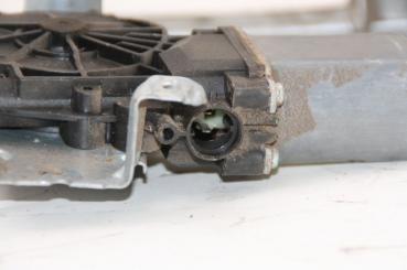 Preview: Fensterheber elektrisch hinten links 827013X30A Nissan NAVARA D40