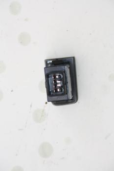 Preview: Schalter Sitzheizung 933202E001 Hyundai TUCSON 1