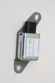 Preview: Airbag Sensor rechts 1879000672 Subaru LEGACY 4 SW