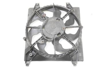 Ventilator (am Kühler) 977302B200 Hyundai SANTA FE 2 CM