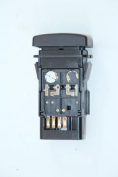 Preview: Schalter ESP 4700P56 Mazda 6 Kombi GY