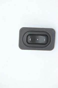 Schalter Fensterheber vorn rechts 13363102 Opel COMBO C