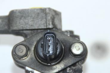 Benzinpumpe für Volvo S40 I (1998/03-2003/12) 1834 ccm 92 kW 125 PS MR420916 Volvo gebraucht