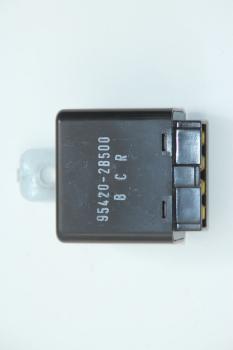 Preview: Relais 954202B500 Hyundai SANTA FE 2 CM