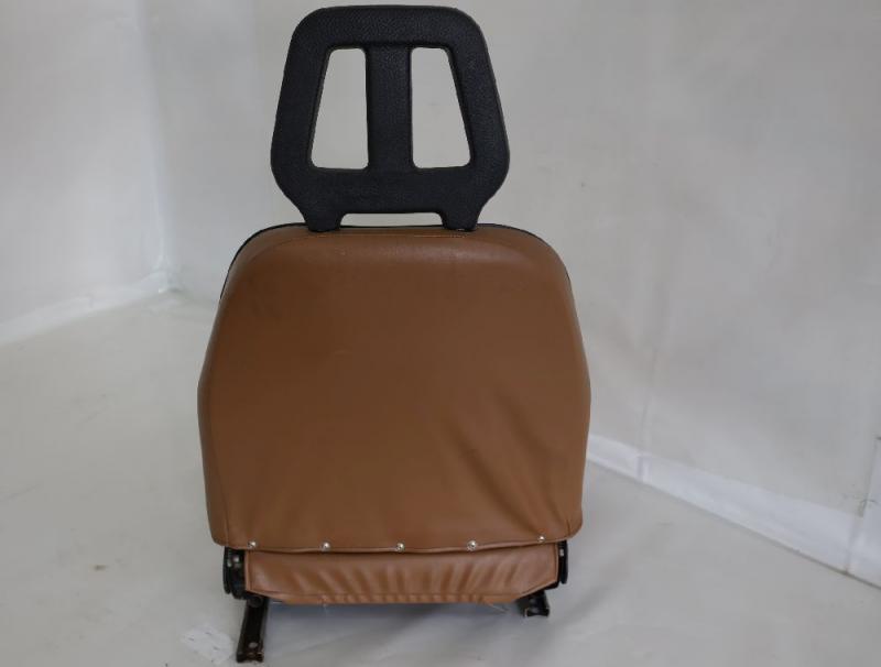 Preview: Sitz vorn links Trabant P601