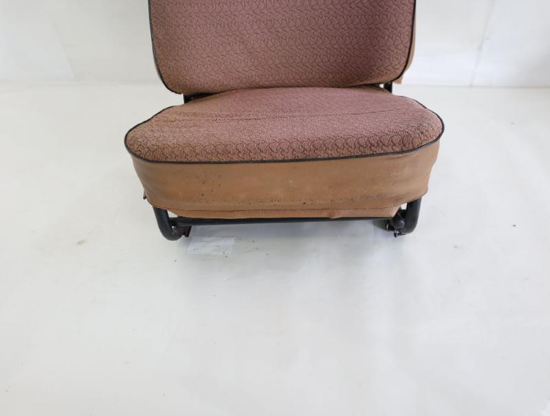Preview: Sitz vorn rechts Trabant P601