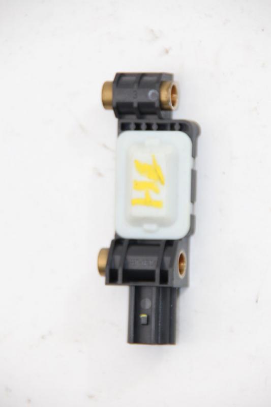 Preview: Airbag Sensor hinten links 8E0959643B Audi A4 Avant 8E B7