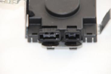 Preview: Antennenweiche 8P0035225 Audi A3 8P