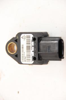 Preview: Airbag Sensor hinten links 8651A001 Citroen C-CROSSER