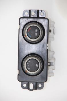 Preview: Schalter Heizung 27501EA600 Nissan PATHFINDER R51