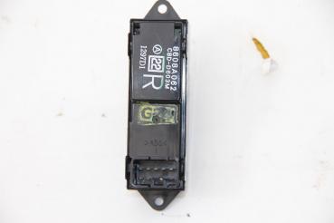Preview: Schalter Fensterheber hinten rechts 8608A062 Peugeot 4007