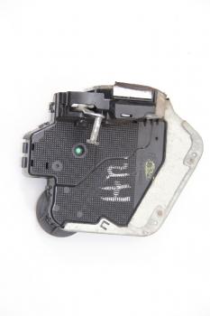 Türschloß hinten rechts 8231065J15 Suzuki GRAND VITARA 2