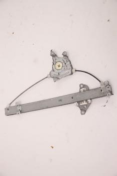 Preview: Fensterheber elektrisch hinten links 82721VK90B Nissan PICK UP D22
