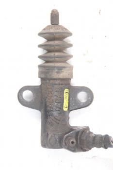 Kupplung - Nehmerzylinder 30620EA000 Nissan NAVARA D40