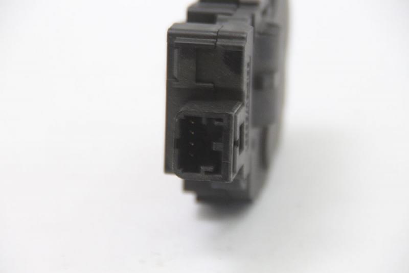 Preview: Stellmotor Heizung 1139300710 BMW 1er E81 E87