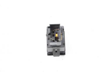 Preview: Schalter Warnblink 6Q0953235A VW POLO 4 9N