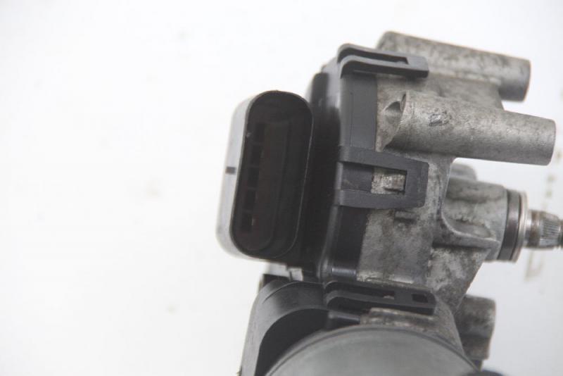Preview: Scheibenwischermotor vorn 0390241702 Ford MONDEO 3 Turnier