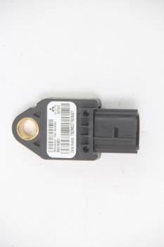 Airbag Sensor rechts 8651A001 Mitsubishi OUTLANDER 2