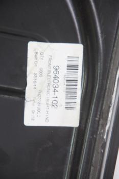 Preview: Fensterheber elektrisch vorn rechts 964034102 Land Rover DISCOVERY 3