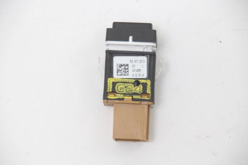 Preview: Schalter sonstige 5J0927133B Skoda ROOMSTER 5J